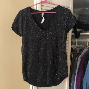 Lululemon t shirt